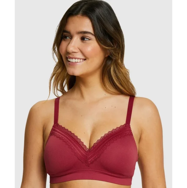 Buy Agathe Comfortable Padded Wirefree Bra with Lace