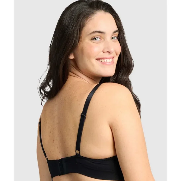 Buy Agathe Comfortable Padded Wirefree Bra with Lace