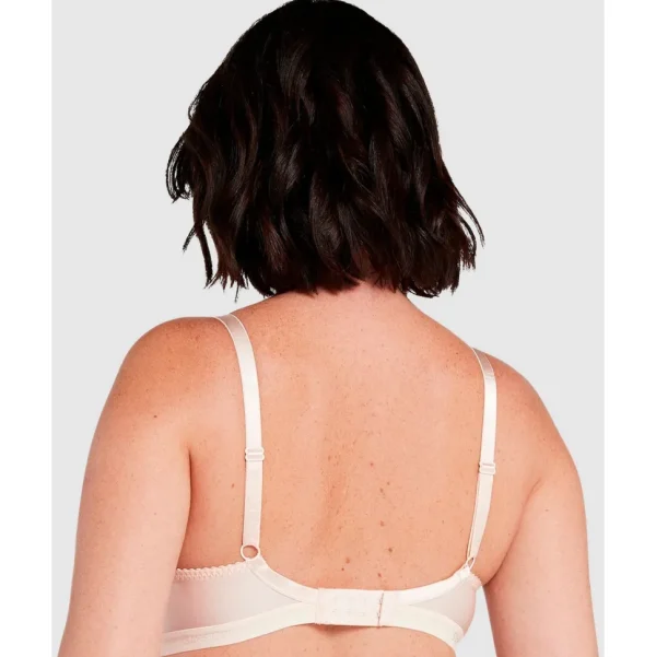 Buy Arum Gloss Wired Half Cup Longline Bra with Lace-Powder Ivory