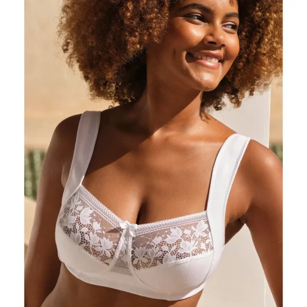 Buy Jeanne Wirefree Wide Strap Organic Cotton Bra with Lace